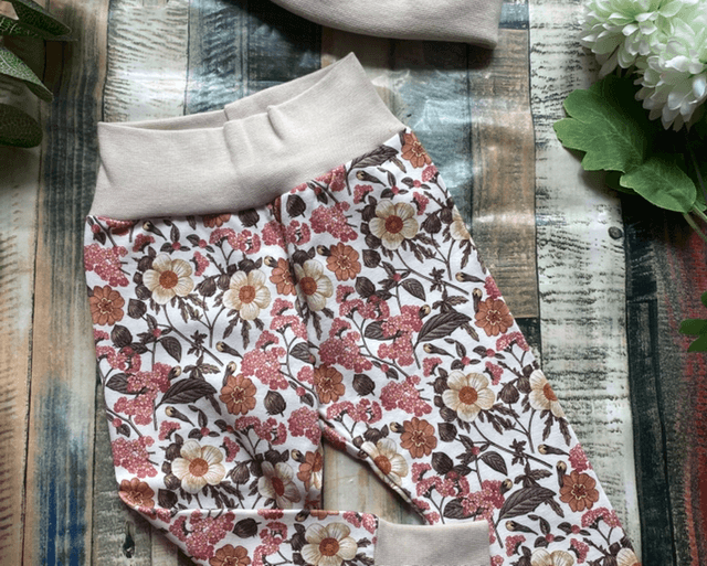 Vintage Floral Leggings & Hat Set 0-3m